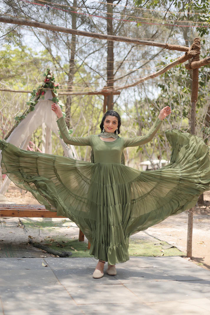 Desirable Women's gown Made With Faux Blooming Fabrics and Designer Embroidered Dupatta(WD16) (02)