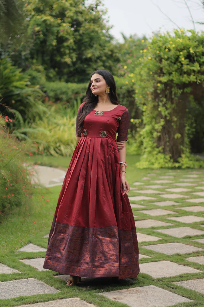 PREMIUM DESIGNER GOWN (WD39)
