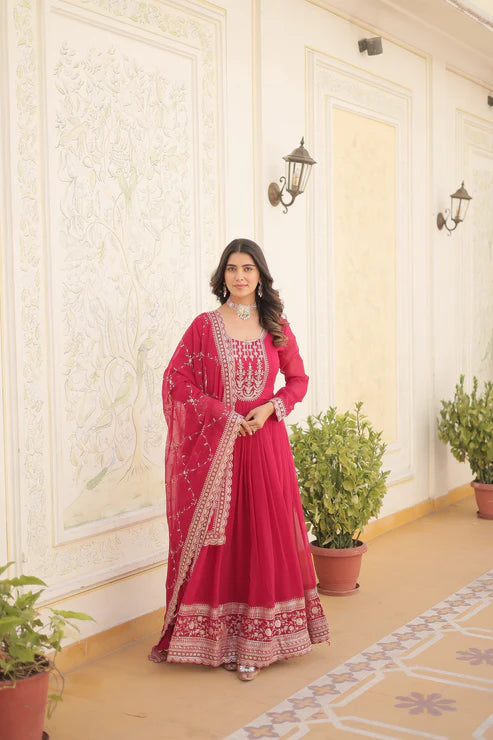PREMIUM DESIGNER GOWN WITH DUPATTA (WD165) (04)