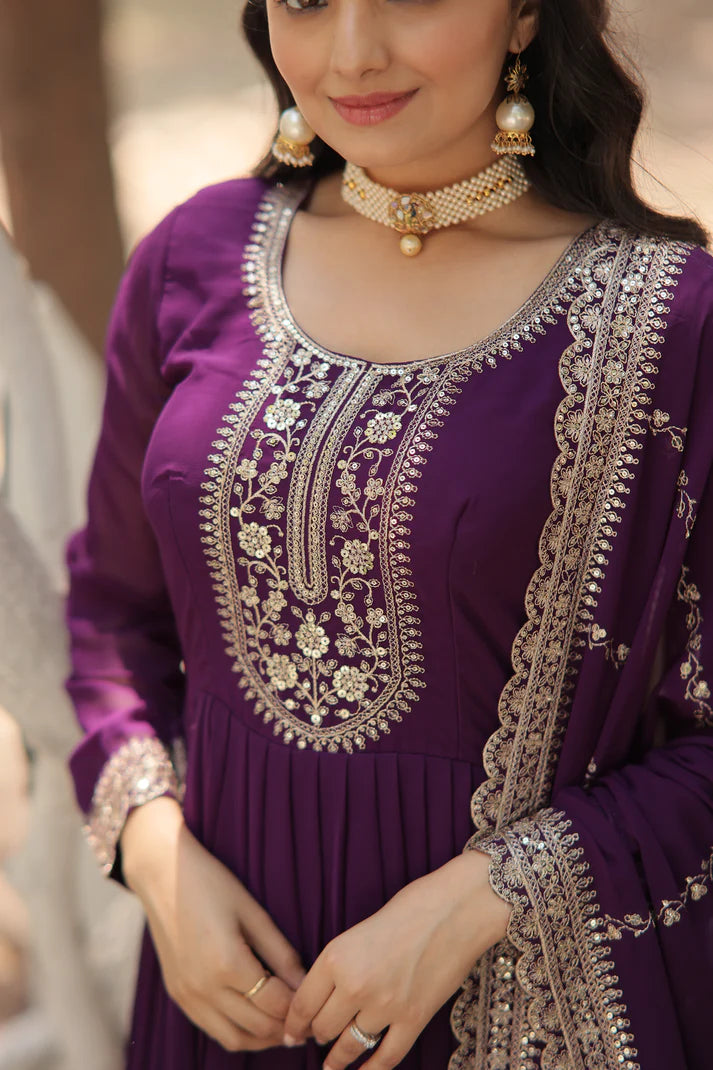PREMIUM DESIGNER GOWN WITH DUPATTA (WD165) (01)