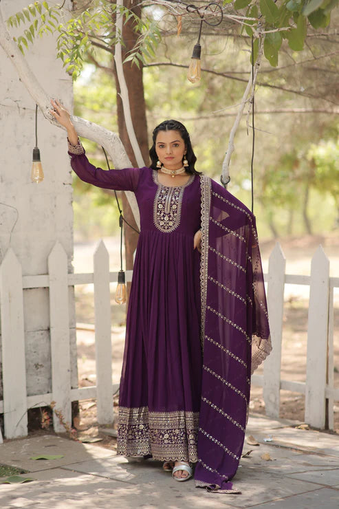 PREMIUM DESIGNER GOWN WITH DUPATTA (WD165) (01)
