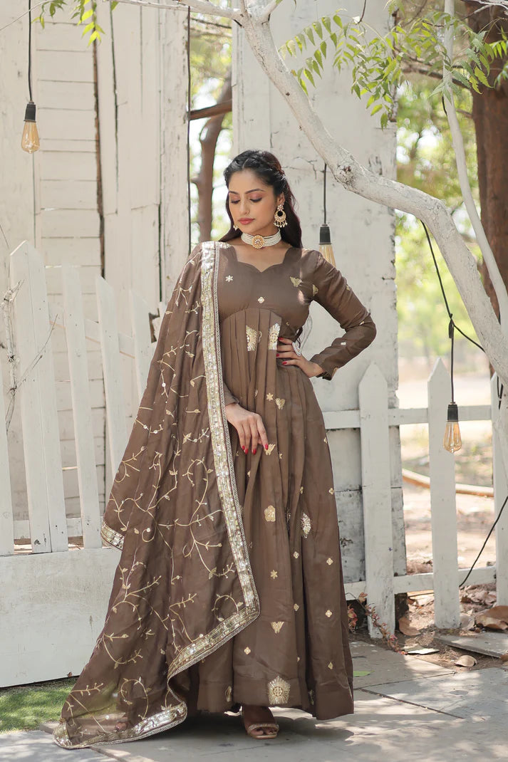 PREMIUM DESIGNER GOWN WITH DUPATTA(WD44) (01)