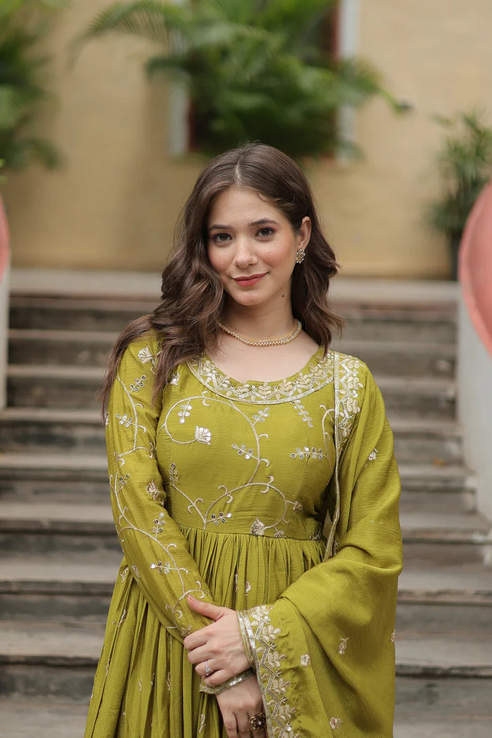 WEDDING SPECIAL CHINON EMBROIDERED SHARARA(WD134) (01)