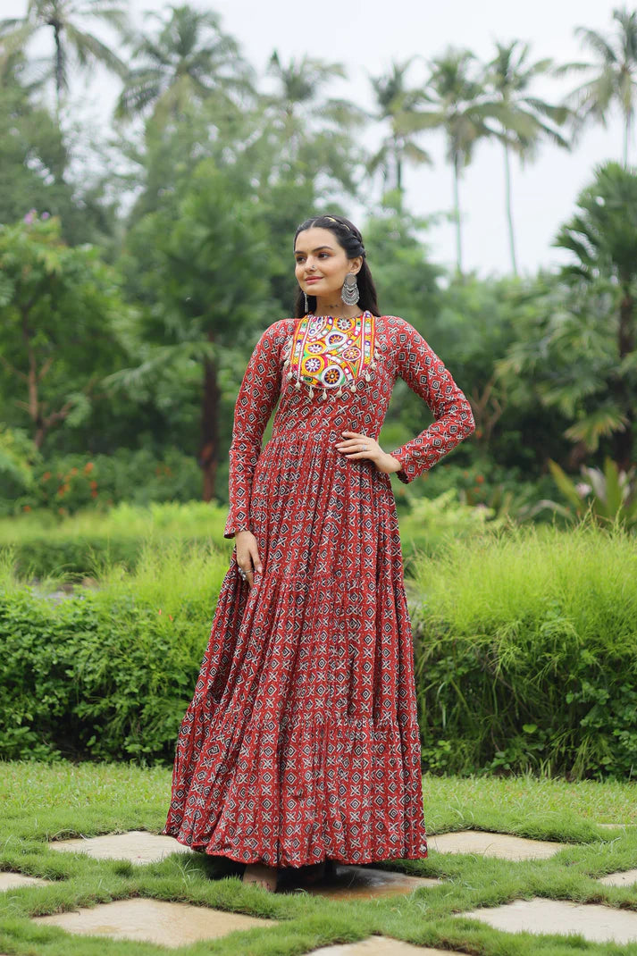 NAVRATRI SPECIAL COTTON GAMTHI PATCH WORK GOWN (WD49) (01)