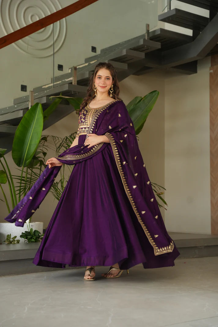 FAUX BLOOMING SEQUANCE EMBROIDERED GOWN WITH DUPATTA(WD82)