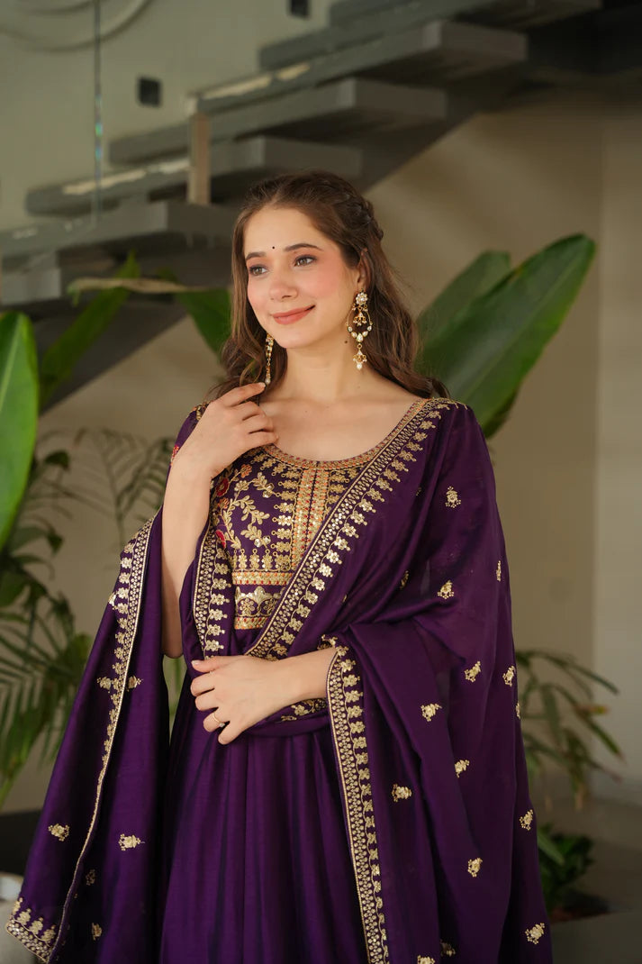 FAUX BLOOMING SEQUANCE EMBROIDERED GOWN WITH DUPATTA(WD82)