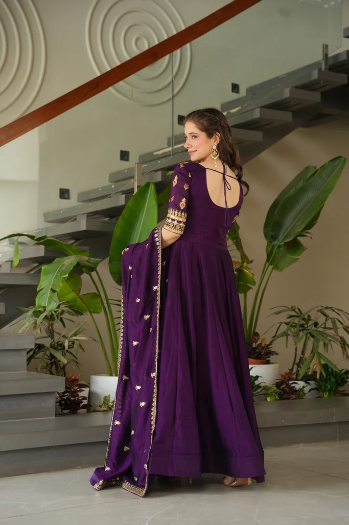 FAUX BLOOMING SEQUANCE EMBROIDERED GOWN WITH DUPATTA(WD82)