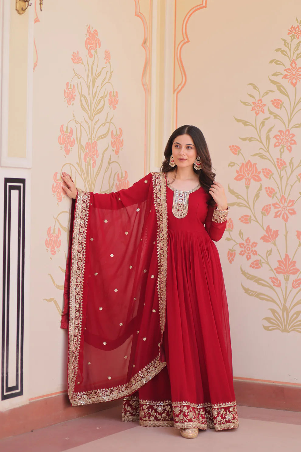 FESTIVAL SELLING BLOOMING GEORGETTE EMBROIDERED GOWN WITH DUPATTAWD187) 02