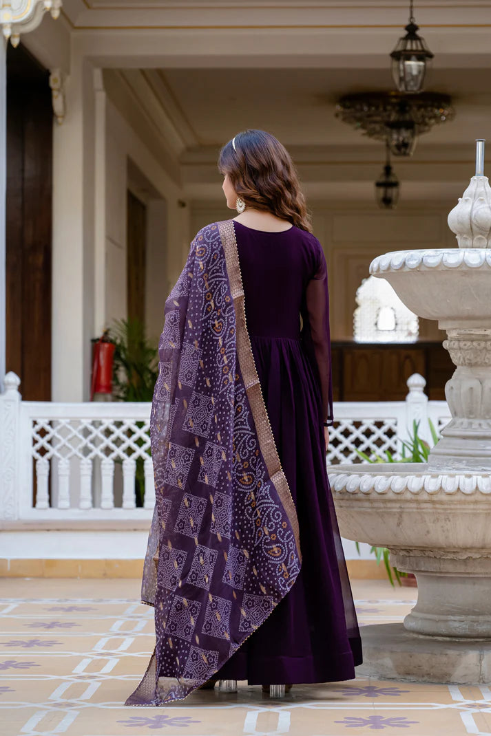 PEARL HANDWORK GOWN WITH PRINTED JEQUARD BORDER DUPATTA(WD77)