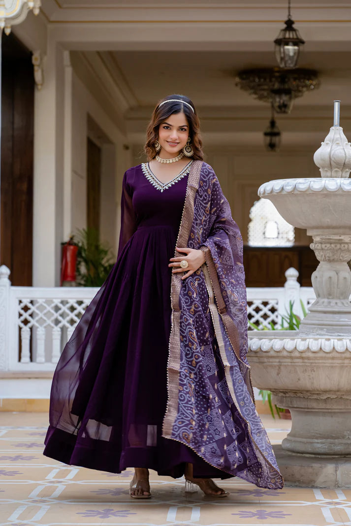 PEARL HANDWORK GOWN WITH PRINTED JEQUARD BORDER DUPATTA(WD77)