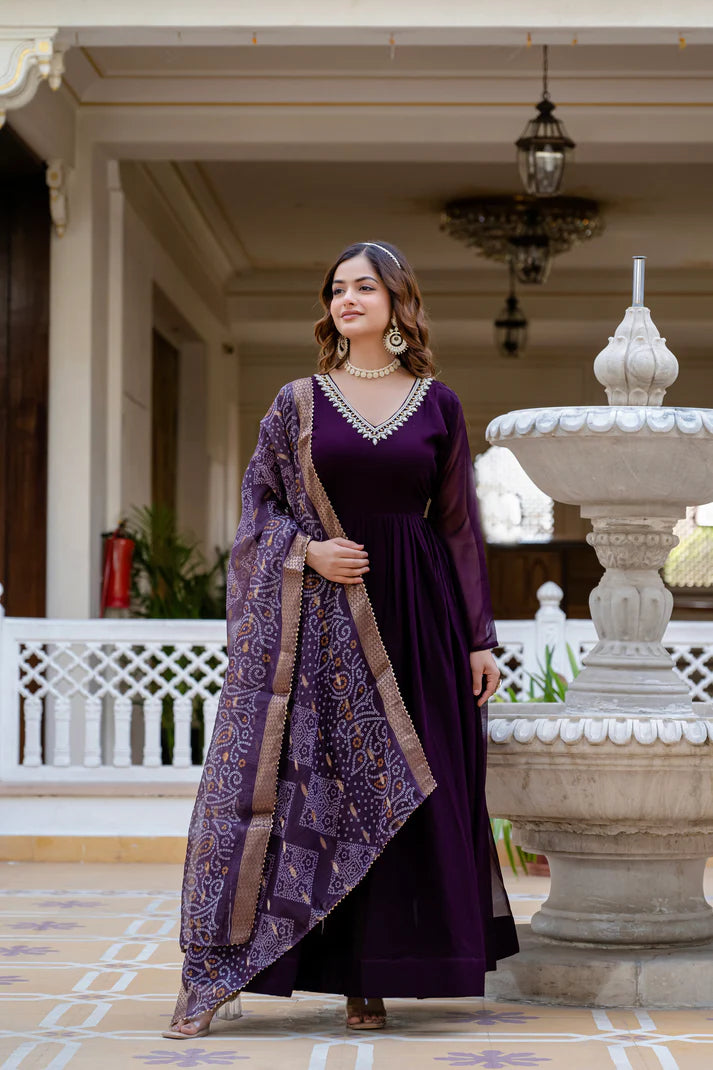 PEARL HANDWORK GOWN WITH PRINTED JEQUARD BORDER DUPATTA(WD77)