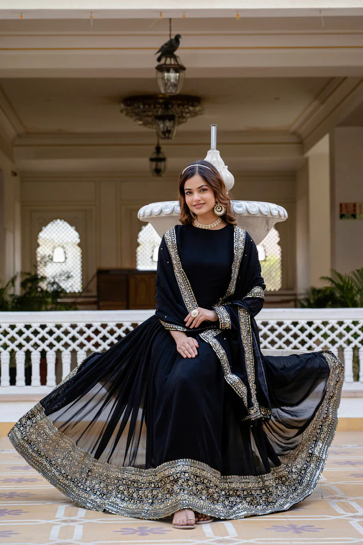 BLACK BLOOMING EMBROIDERED GOWN WITH DUPATTA(WD02))