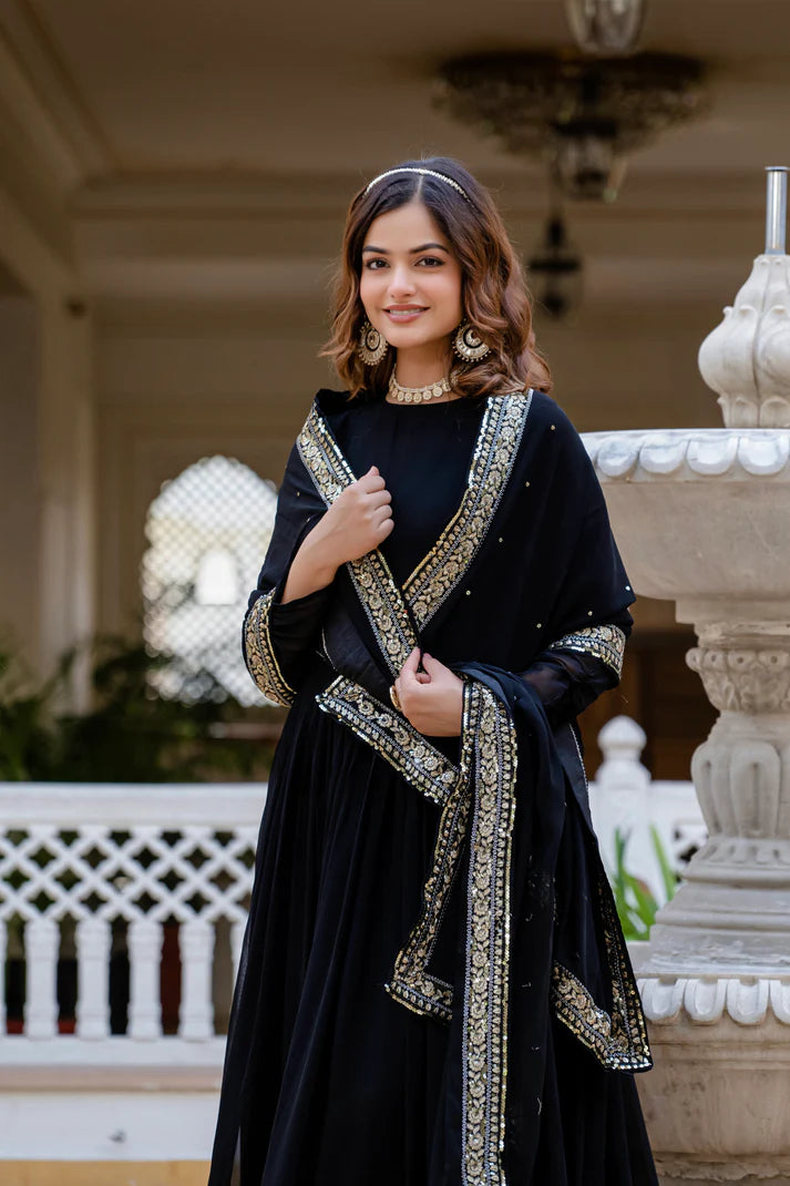 BLACK BLOOMING EMBROIDERED GOWN WITH DUPATTA(WD02))