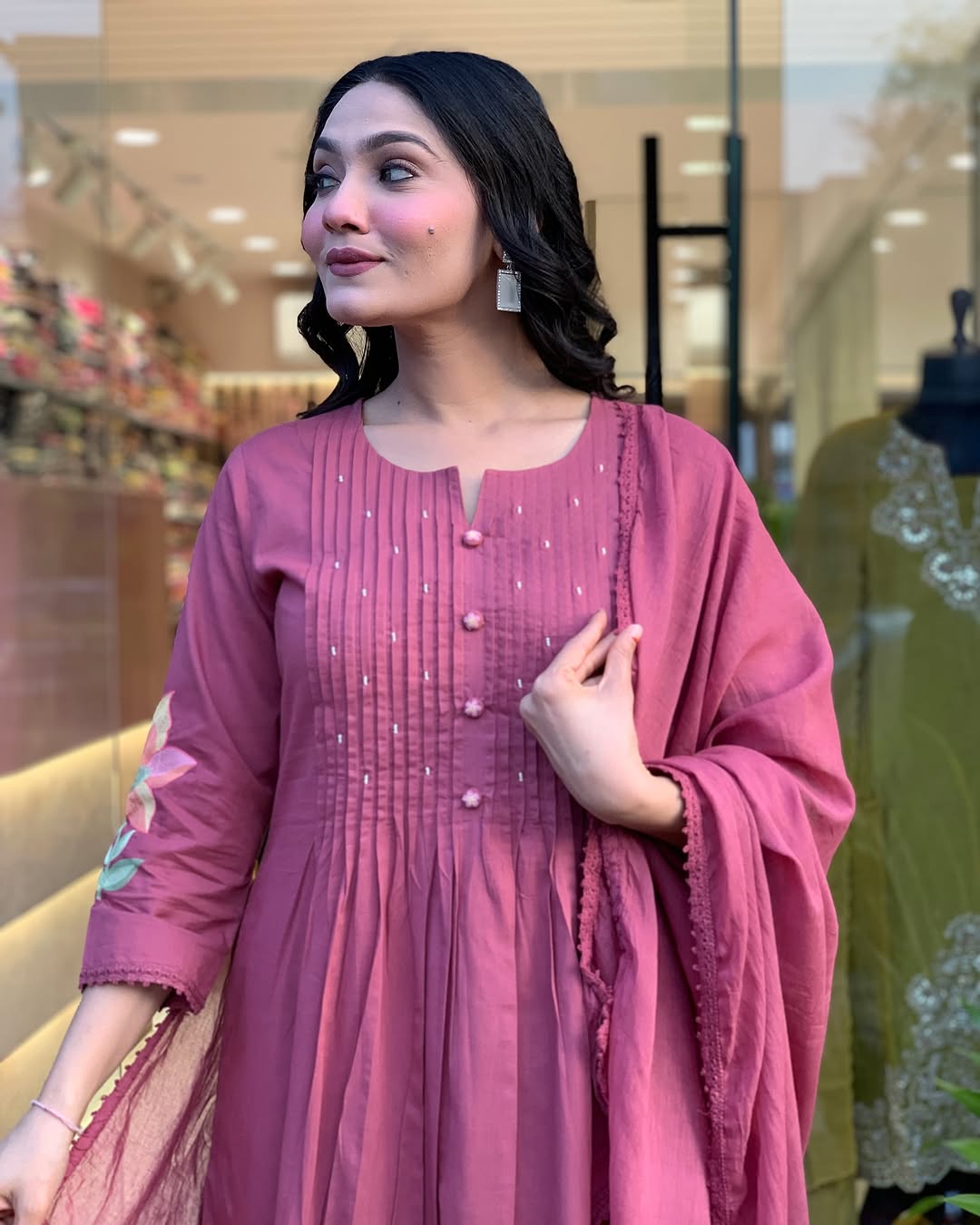 We presents a stunning Cotton anarkali Suit Set-a perfect blend of traditional patterns