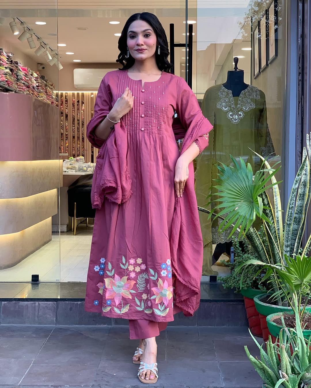 We presents a stunning Cotton anarkali Suit Set-a perfect blend of traditional patterns