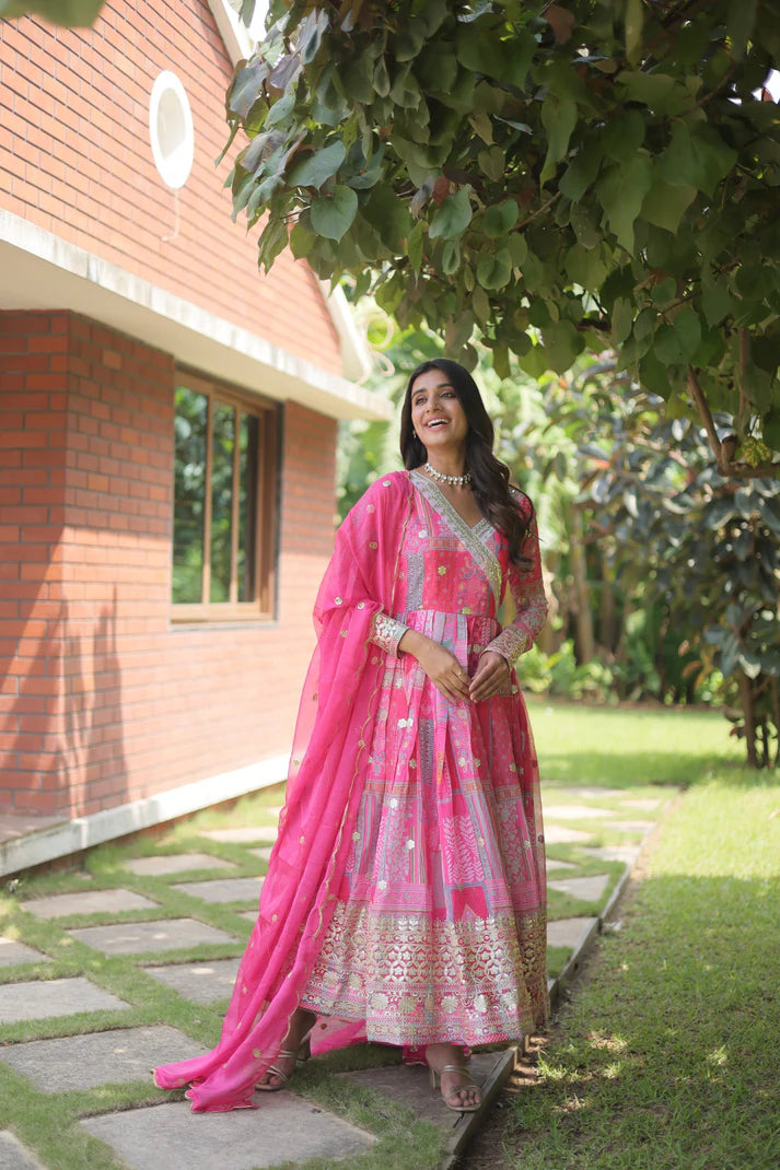 Womensavtar Premium Designer Readymade Gown-Dupatta