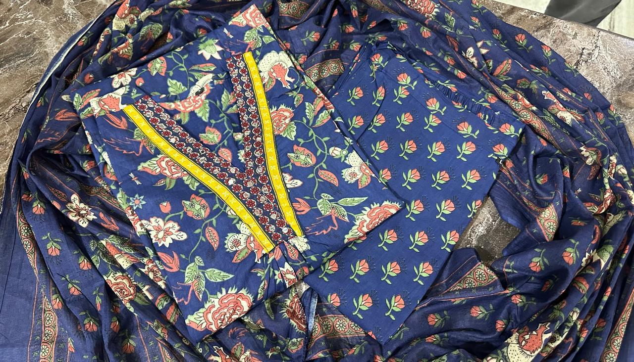 This A-line pant set is perfect for the summer season with its vibrant floral print and confident pocket one side. Plus, the included matching dupatta completes the look and adds an extra touch of style.(WARED208)