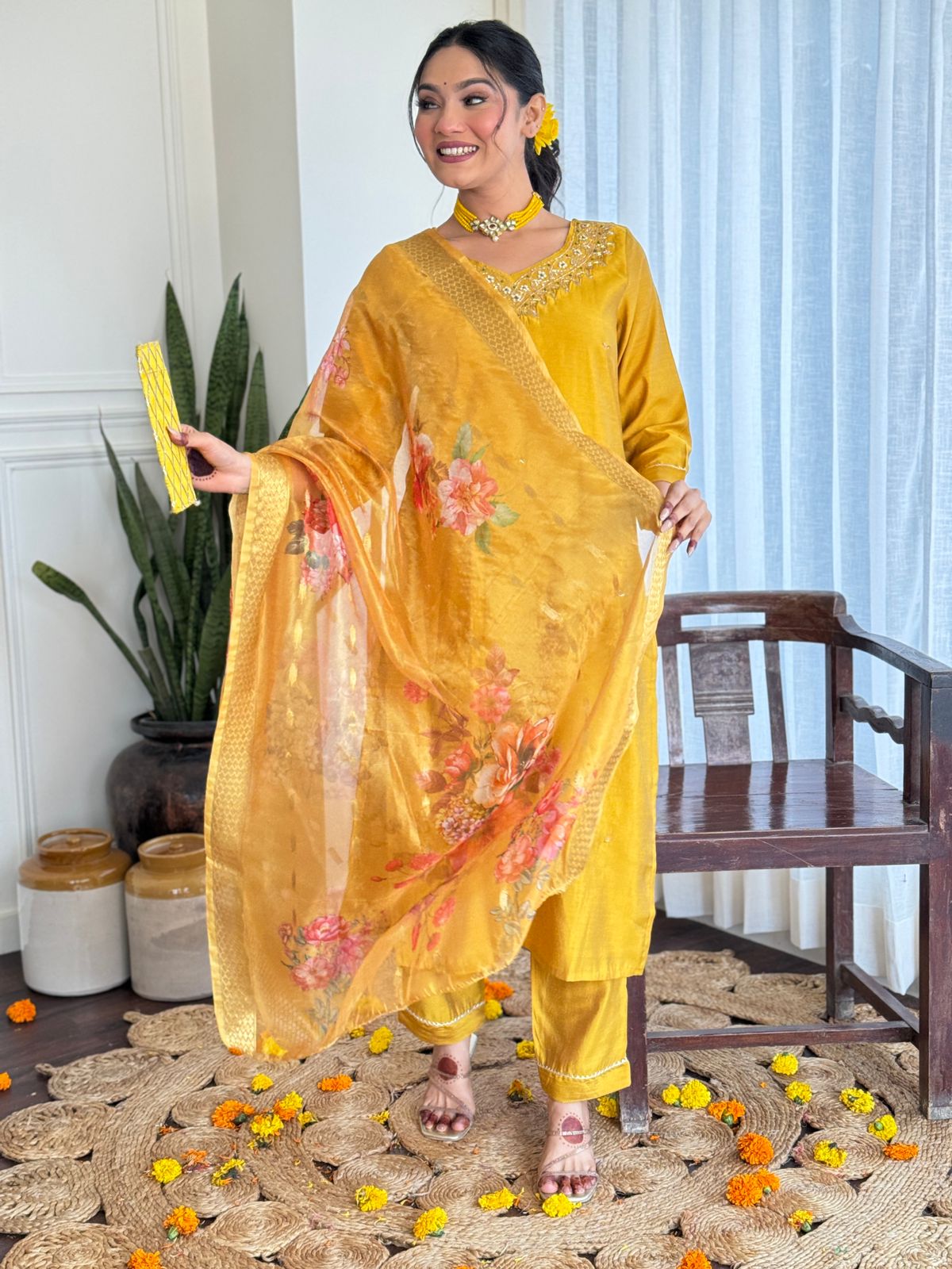 Look straight out of a dreamy movie set as you turn around and walk in this elegant roman silk (attached crepe inner) hand premium work suit.. (NFRD10)