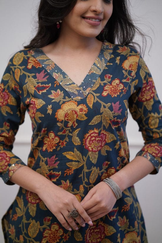 Inject a boost of Embroidery work and playful prints to your wardrobe this season👌👌 (WACD46)