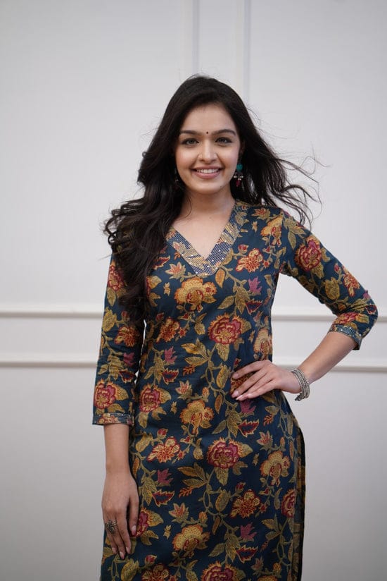 Inject a boost of Embroidery work and playful prints to your wardrobe this season👌👌 (WACD46)