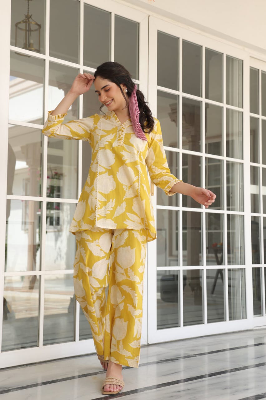 Stylish printed cord sets for this Summer which gives you a cool n stylish look (WACD50)