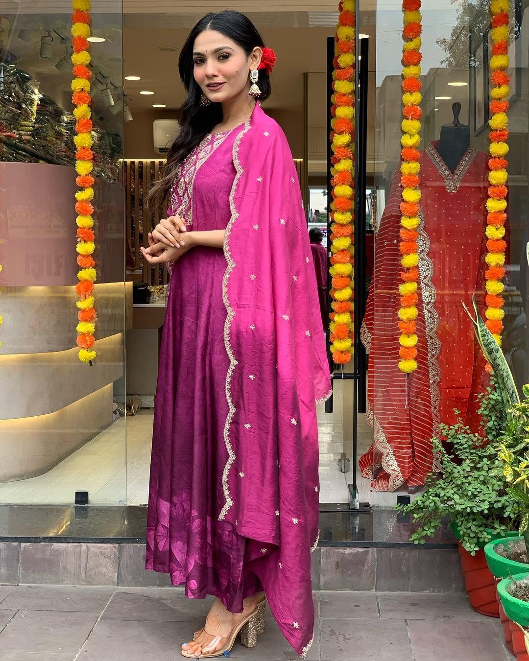 Our Exclusive Collection is here, to add a touch of tradition to your wardrobe.(WARED15)