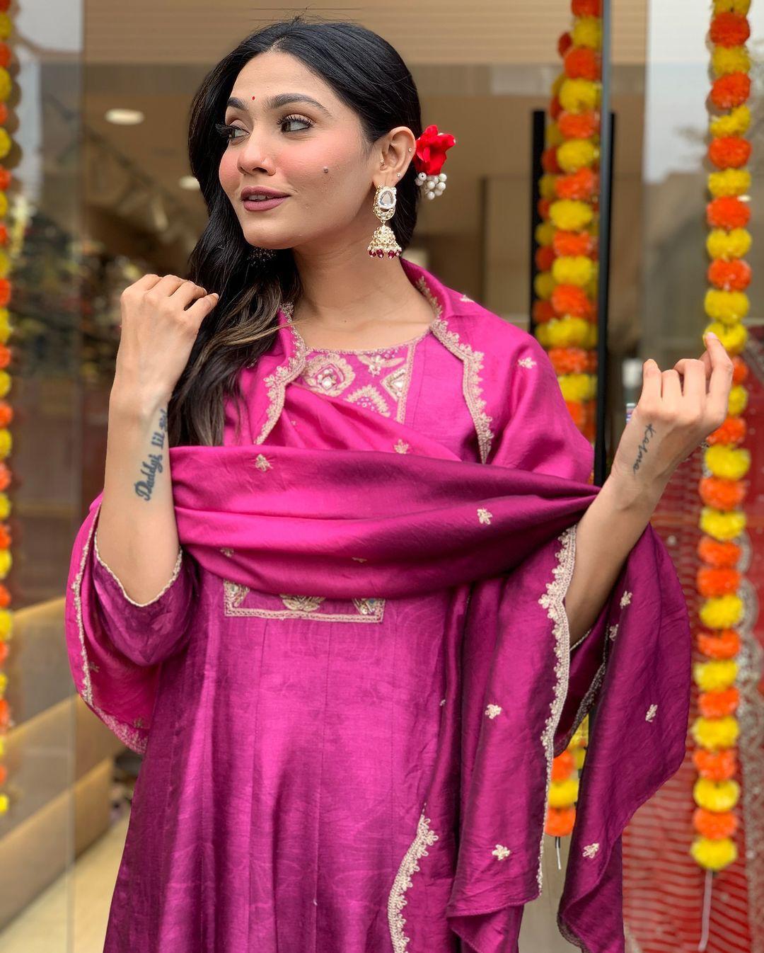 Our Exclusive Collection is here, to add a touch of tradition to your wardrobe.(WARED15)