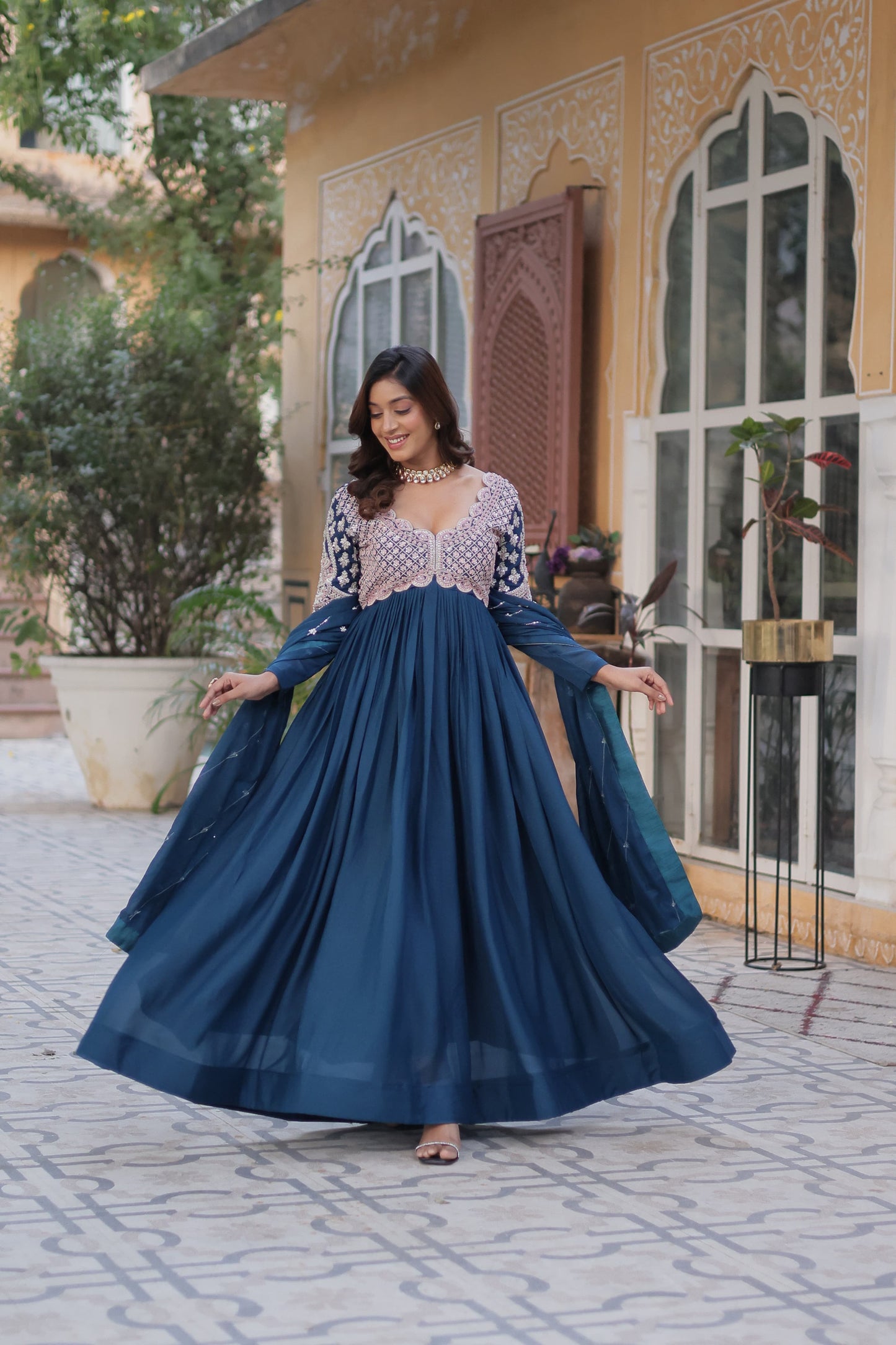 ππ½ PREMIUM DESIGNER READYMADE GOWN COLLECTIONS. π