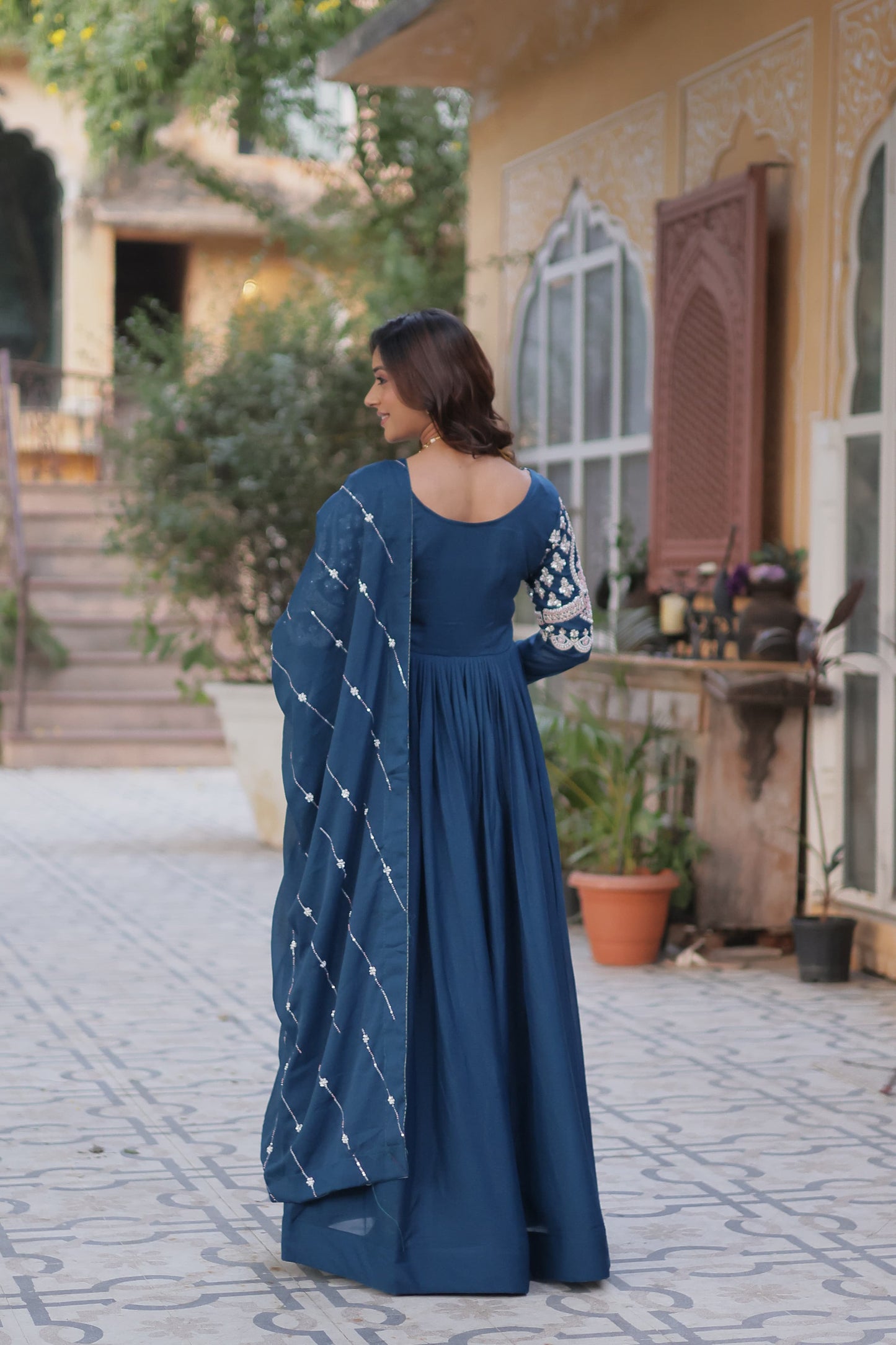ππ½ PREMIUM DESIGNER READYMADE GOWN COLLECTIONS. π