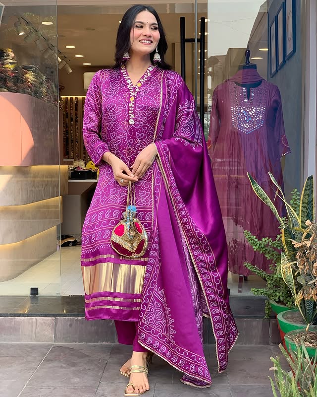 Launching Simple & Decent Look for This Festive Season (SWRED30)