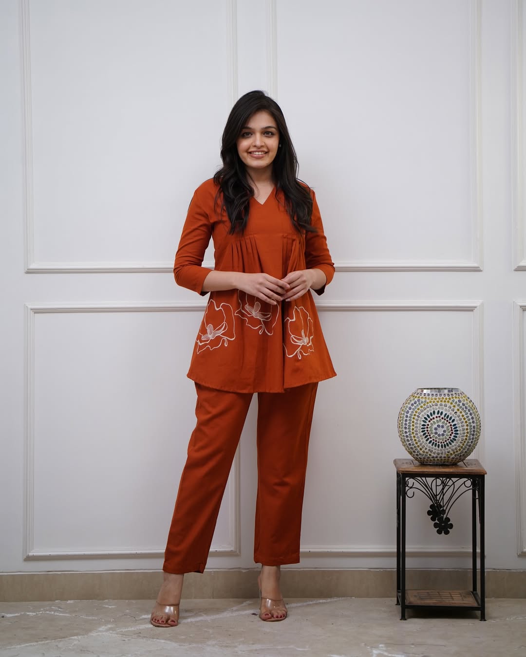 Upgrade your office wear wardrobe with this classy kurti ;embroidery work ;detailing;with 2side pocket pant ;for all day comfort and trendy look🌸🌸(WARED381)