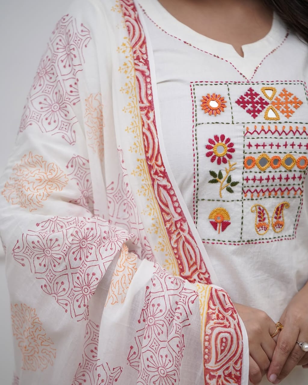 ๐ BEAUTIFUL HEAVY COTTON KURTA PANT WITH DUPATTA SET ๐๐๐(WARED393)