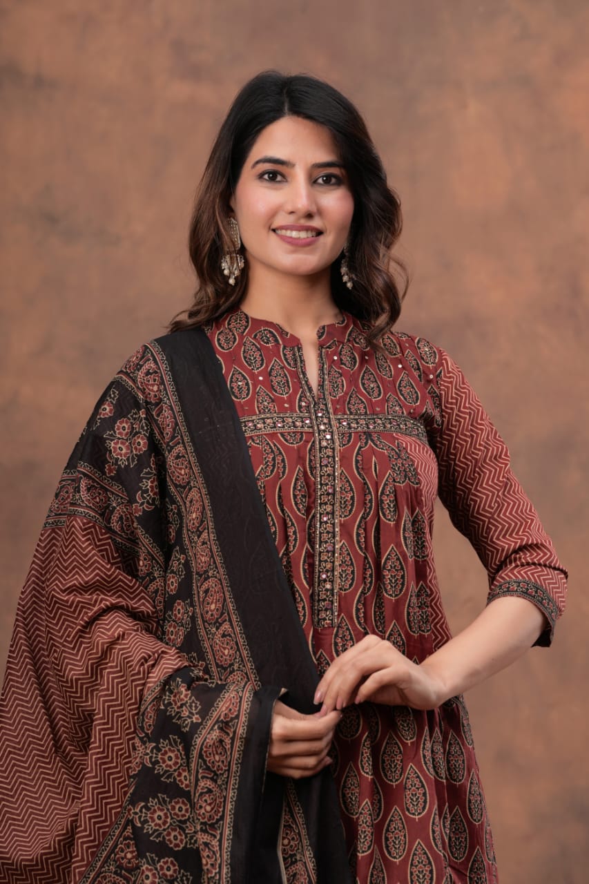New launch 🆕 Printex kurti with pant and dupatta(WARED401)