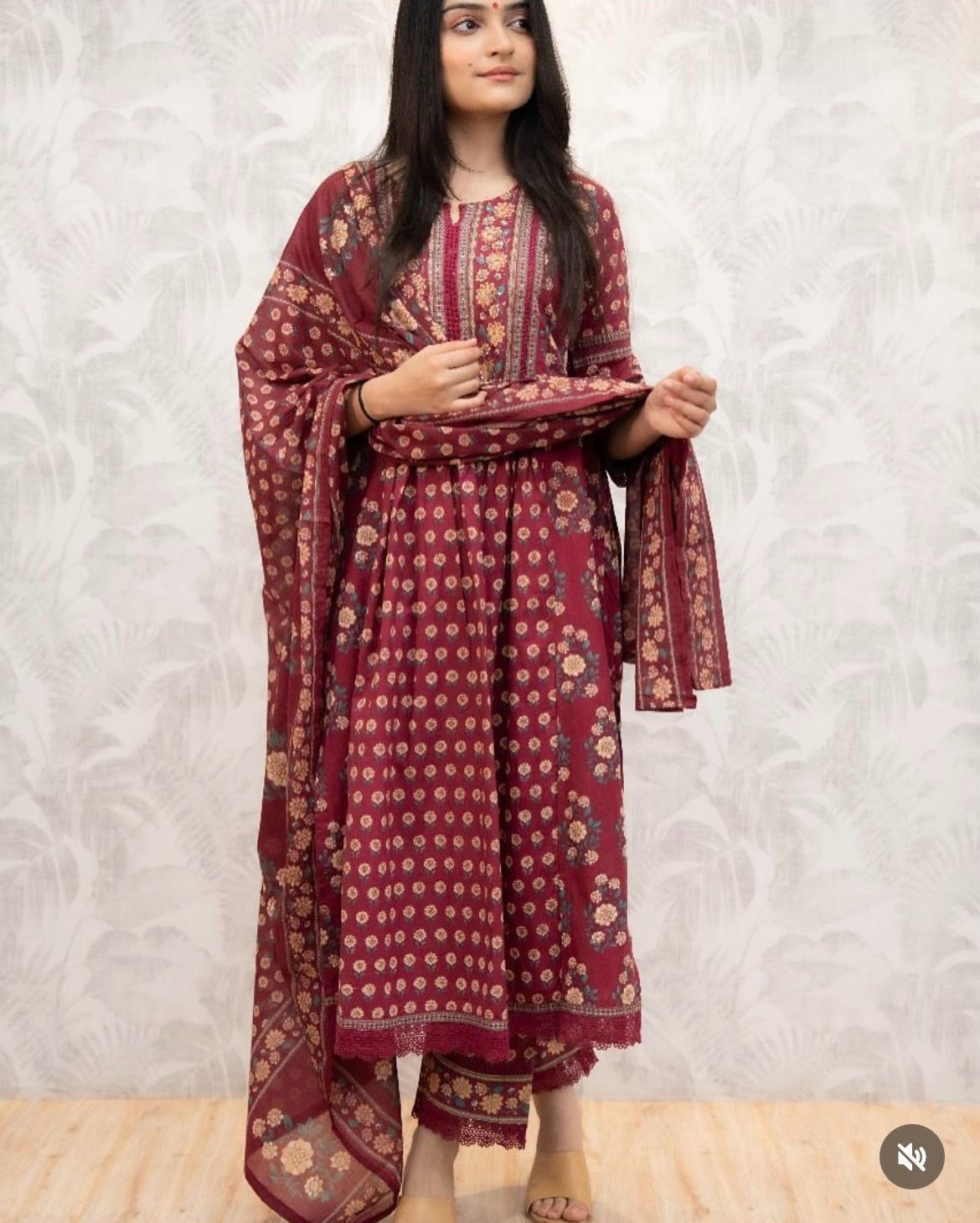 New anarkali kurta set with new style... parrten(WARED428)