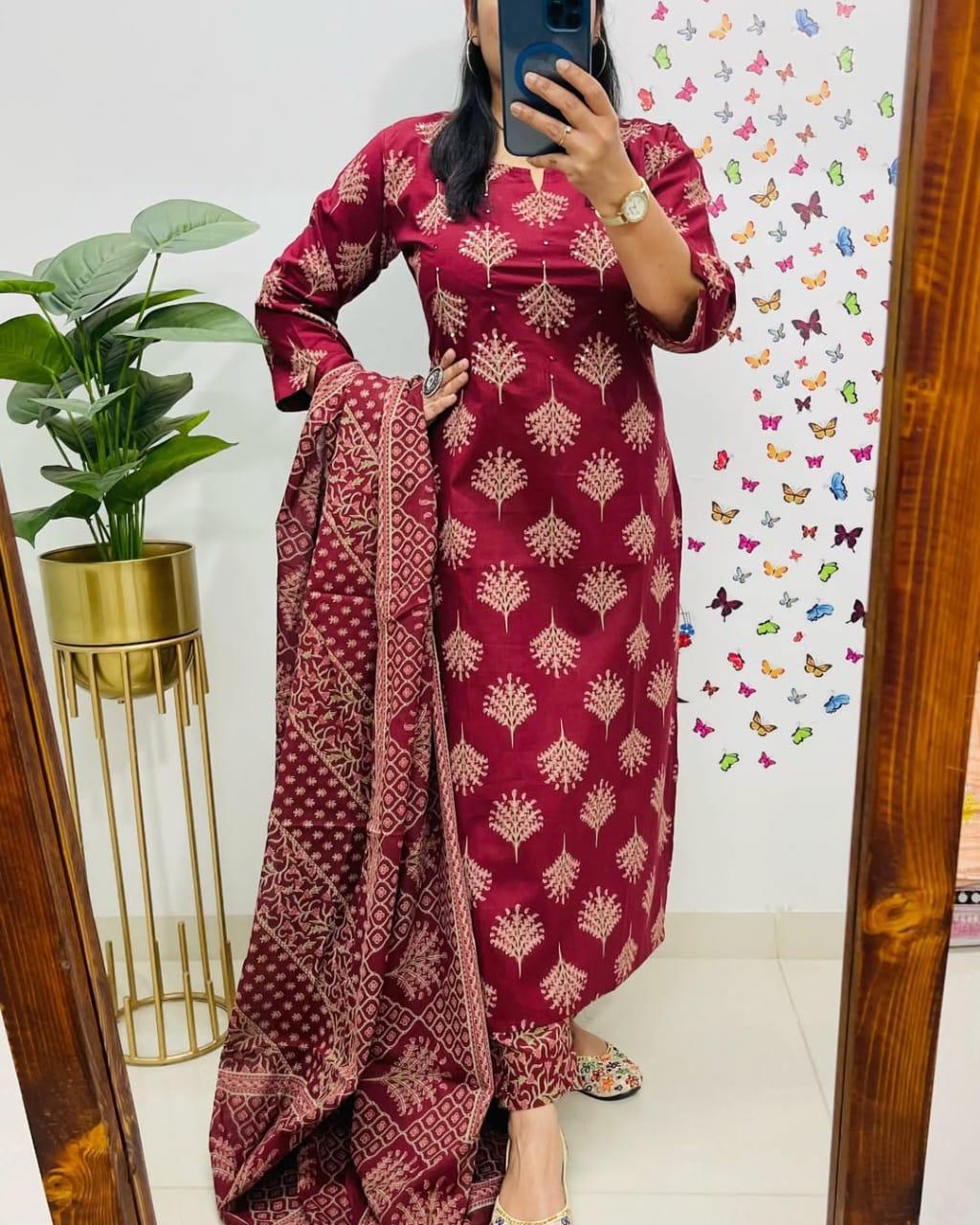 🌹🌹Pure fine Cotton fabric Kurti with Pant with cotton 100-100 Dupatta🌹🌹Havy sequence hand Adda work on yoke