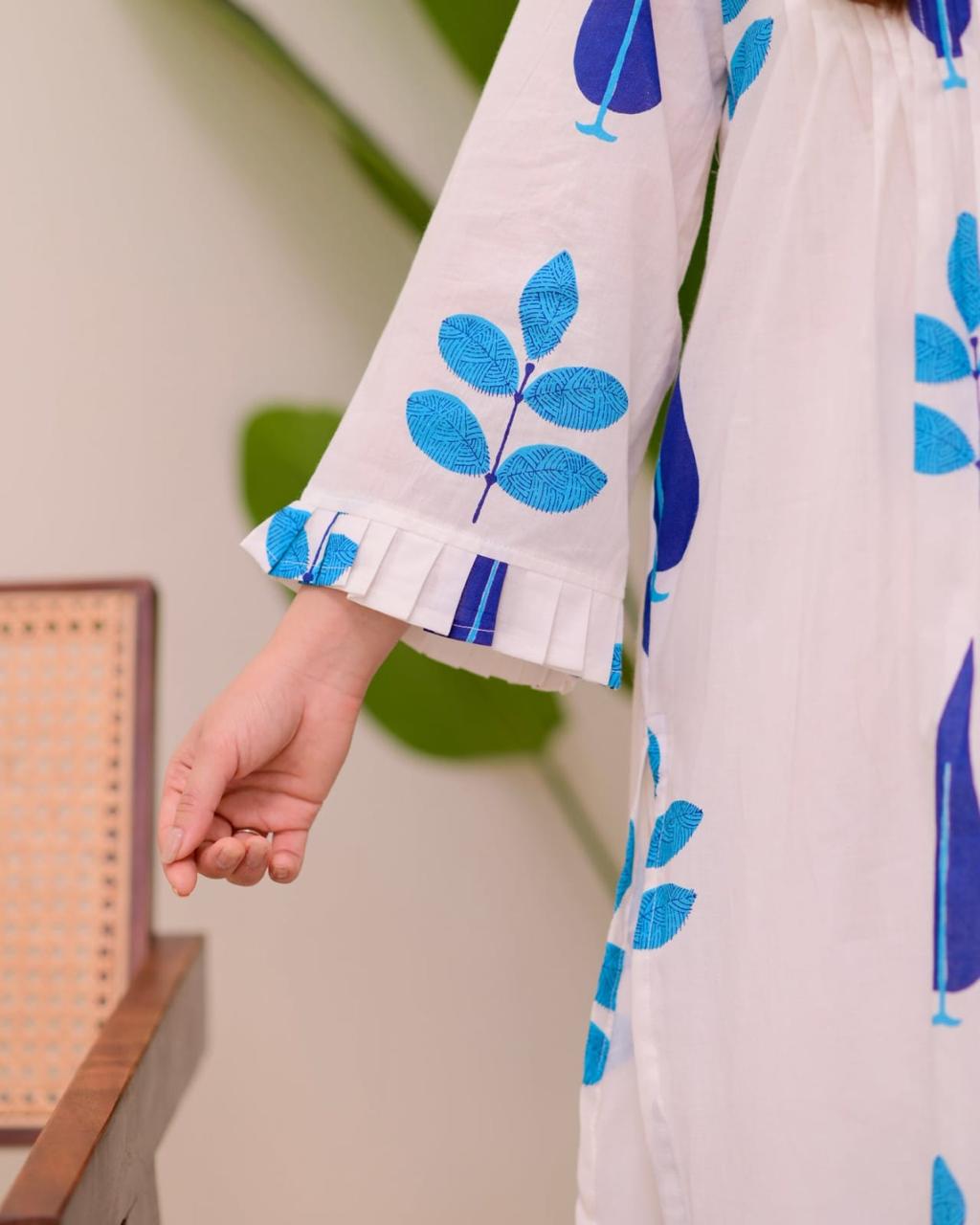 We are Launching a beautiful ๐๐ Summer Special Taj Cotton Fabric in pintex design(WACD100)
