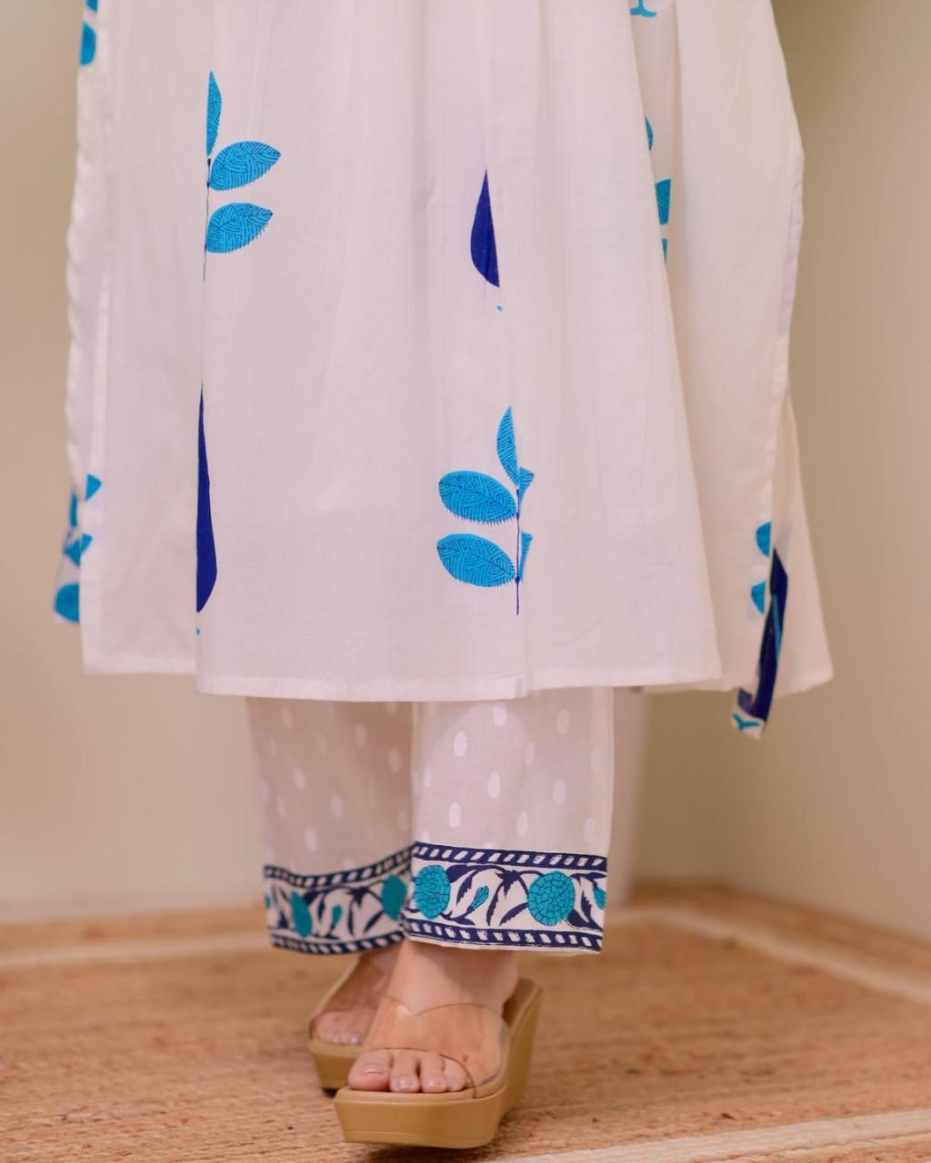 We are Launching a beautiful ๐๐ Summer Special Taj Cotton Fabric in pintex design(WACD100)