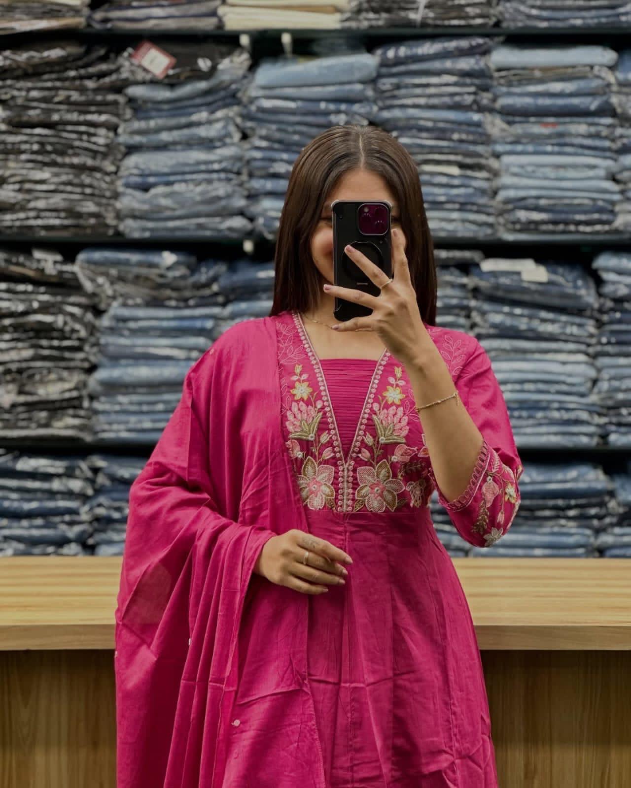 New anarkali kurta set with Cotton Pant Malmal Dupatta(WARED456)
