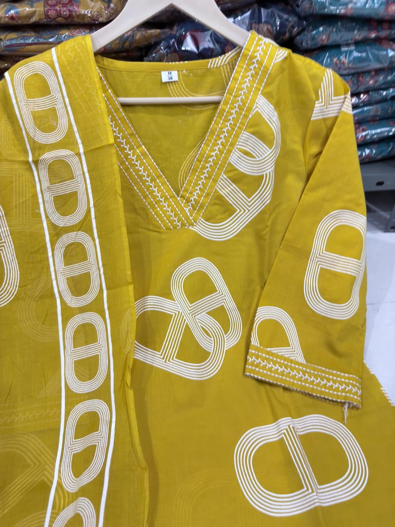 👗 Beautiful Cottan Kurtis pent with Mulmal duptta 👗(WARED470