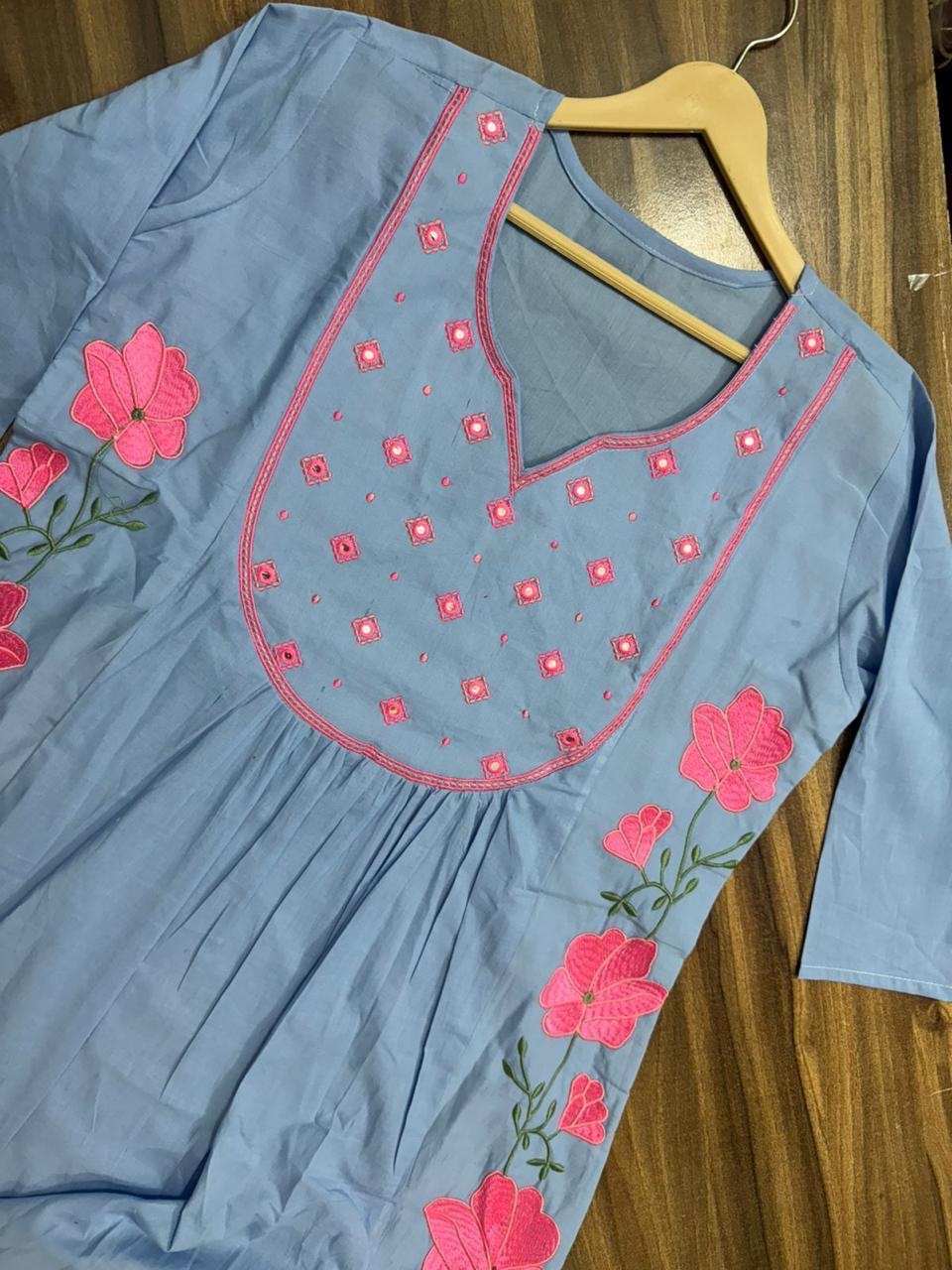 👉🏻👉🏻NEW product LUNCHING super hit hai dimand product Beutiful Suit Set👈🏻👈🏻(WARED466)