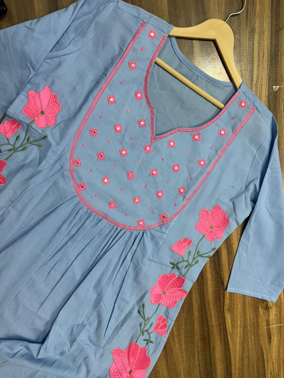 👉🏻👉🏻NEW product LUNCHING super hit hai dimand product Beutiful Suit Set👈🏻👈🏻(WARED466)