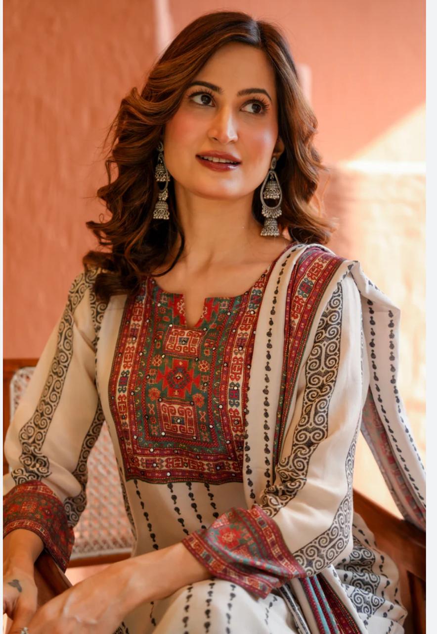 π The Legacy of Mahee Jaipur Now Available At Prayosha Creation (WAAN01)