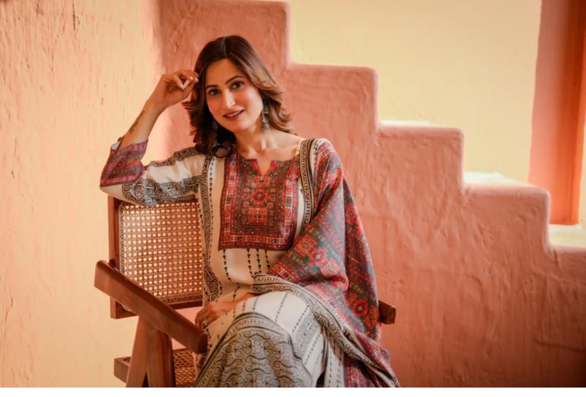 π The Legacy of Mahee Jaipur Now Available At Prayosha Creation (WAAN01)