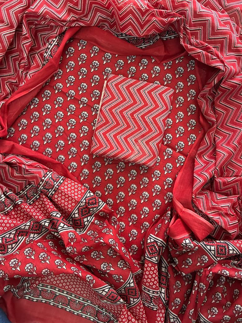 ELEGANT HAND BLOCK PRINT COTTON SUIT SET WITH MULMUL DUPATTA(WACOTMU24)