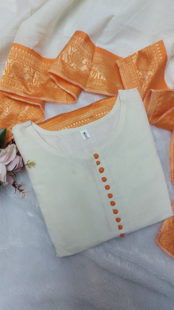 Featuring beautiful Heavy Suit Set which is beautifully decorated potli🪡. It is paired with matching duppata (RRRD01)