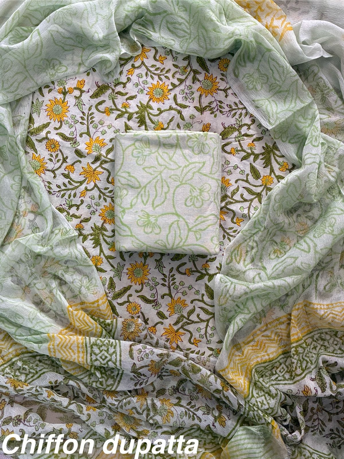 JAAL HAND BLOCK PRINT COTTON SUIT SET WITH CHIFFON DUPATTA(WACFCOTMU43)