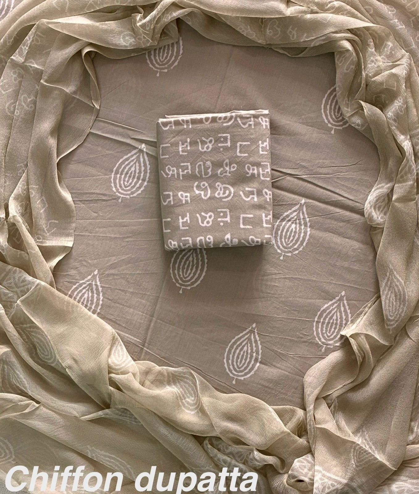 JAAL HAND BLOCK PRINT COTTON SUIT SET WITH CHIFFON DUPATTA(WACFCOTMU36)