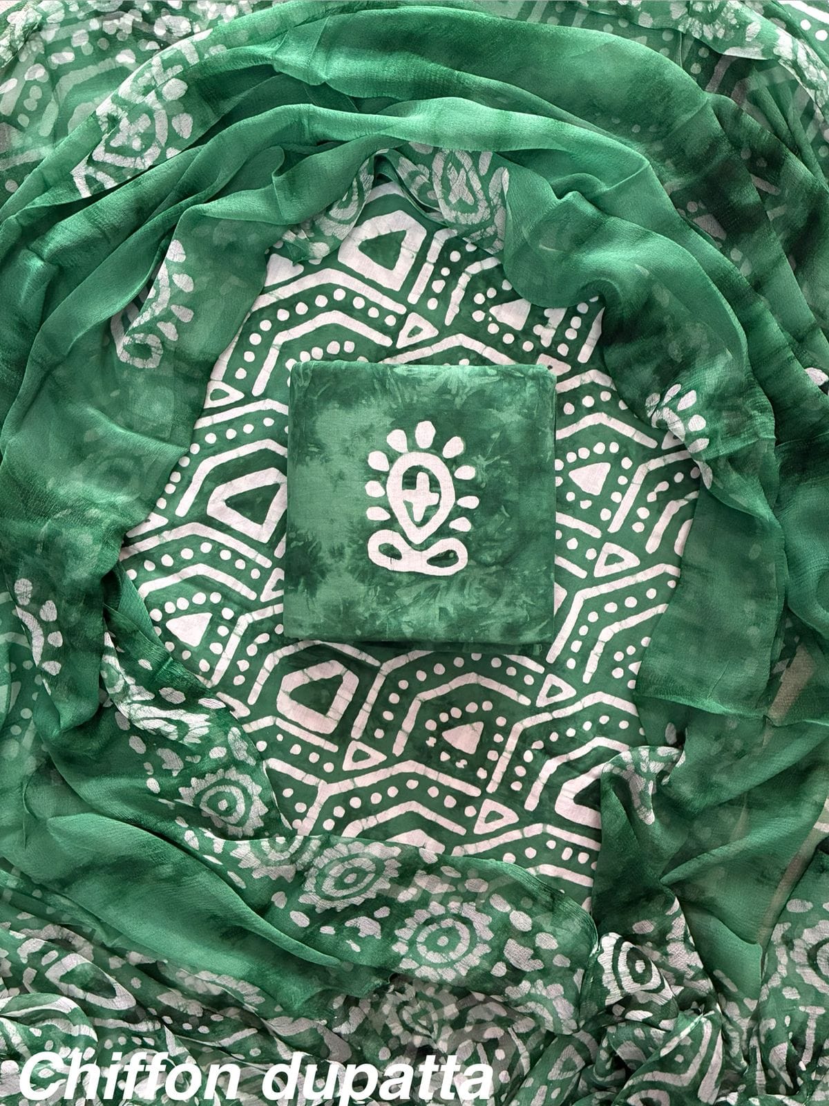 ELEGANT HAND BLOCK PRINT COTTON SUIT SET WITH CHIFFON DUPATTA(WACFCOTMU16)