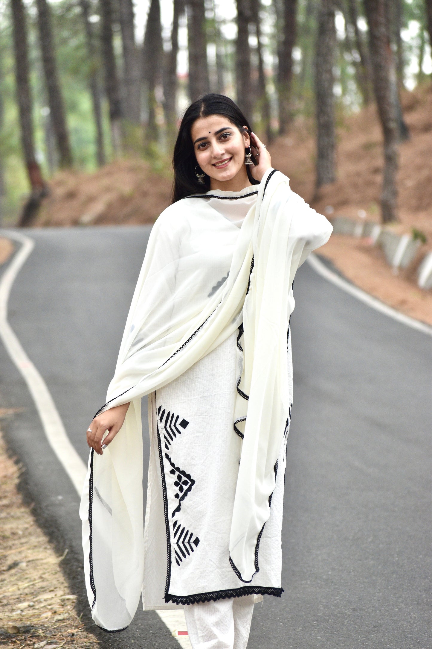 *We are here to spread some magic to your ethnic Heavy cotton katha work and embroidery ๐ชก work and beautiful lace work .