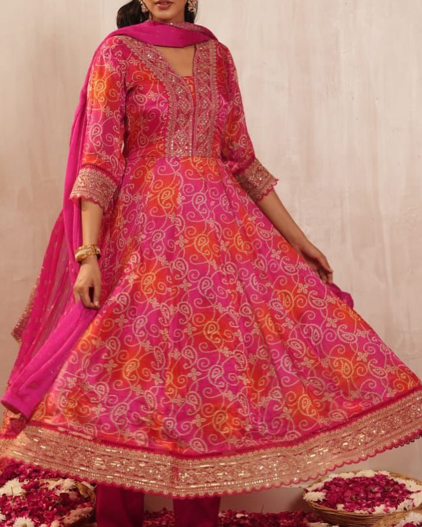 Our Exclusive Collection is here, to add a touch of tradition to your wardrobe SWRD313